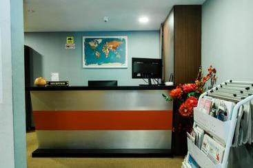 V Motel By Oyo Rooms