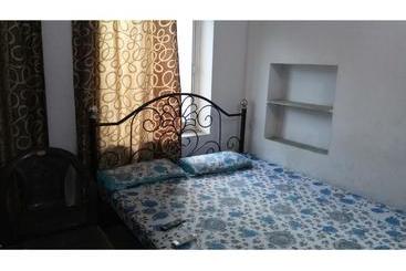 酒店 Budget Rooms On Vip Road