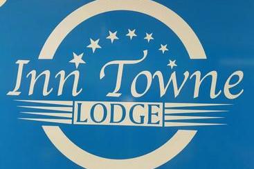 هتل Inn Towne Lodge