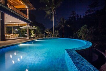 Отель Ubud Hills Villas & Resort