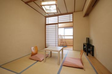 هاستل Onsen Guesthouse Yukori By Oyo Rooms