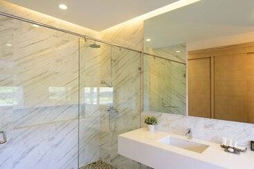 هتل آپارتمان The Gallery Khao Yai Hotel And Residence