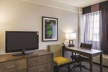 Отель La Quinta By Wyndham Denver Tech Center