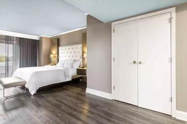 Legacy Hotel