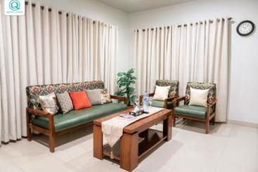 هتل Quality Lodges Bhurban