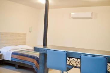 هاستل Magnolias Suites