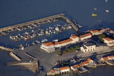 فندق Logis Hôtel Le Terminus