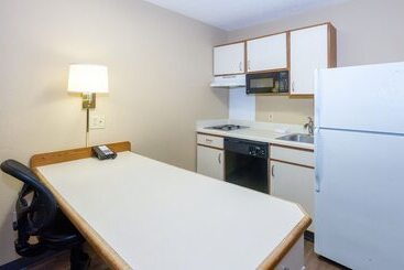 هتل Admiral Suites   Annapolis