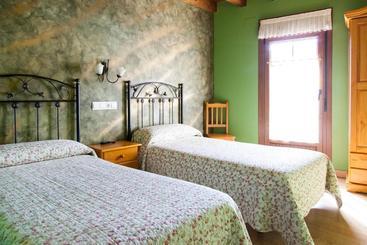 פנסיון Pensión La Campanilla