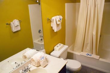 هتل Mountain Meadows By Exploria Resorts