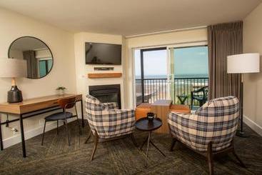 Shearwater Inn