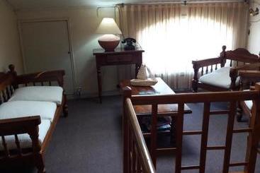 پانسیون Hostal Amancay