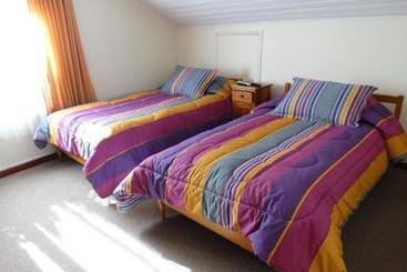 پانسیون Hostal Amancay