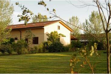 شقة فندقية Residence Apuane