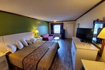酒店 Days Inn By Wyndham Monett