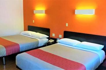 Motel 6 Mcminnville, Or