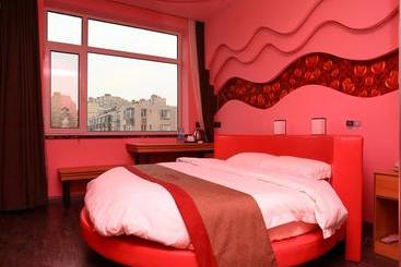 هتل Thank Inn Plus Liaoning Dalian Ganjingzi District Shandong Road