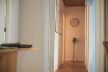 هاستل Lc House