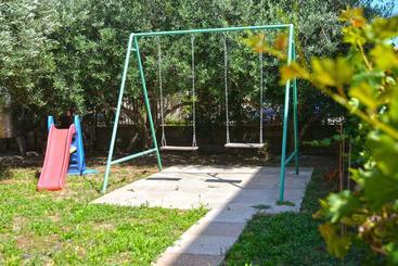Apartments Divna
