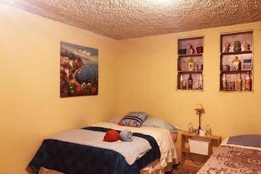 پانسیون Sunshine Room!