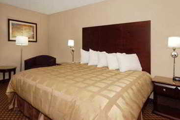 هتل Quality Inn & Suites