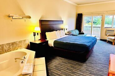 فندق Coratel Inn And Suites By Jasper Ocean Shores