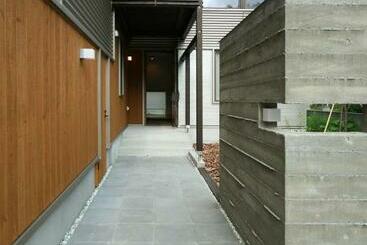 Shimogoryo House