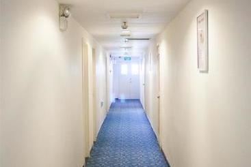 هتل 7days Inn Shenzhen Luohu Subway Station