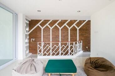 هتل Reddoorz Near Universitas Islam Indonesia