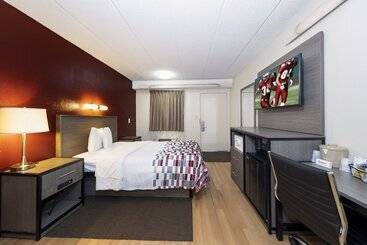 هتل Red Roof Inn Edison