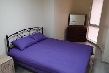 هاستل Academ House