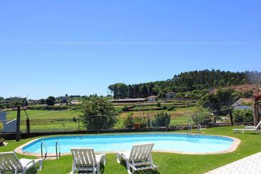 2 Bedrooms House With Shared Pool Enclosed Garden And Wifi At Requiao - Vila Nova de Famalicão