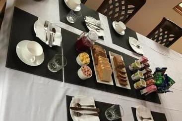 پانسیون Hostal Casa 95