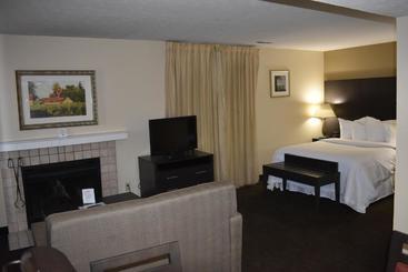 דירת נופש Hawthorn Suites By Wyndham Miamisburg/dayton Mall South
