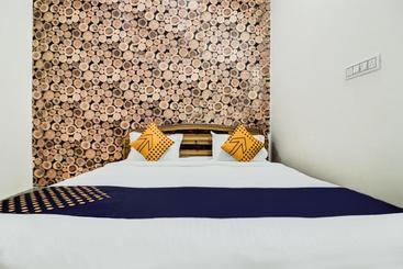 هتل Spot On 65115 Sagar Villa