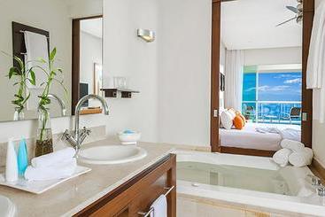 هتل Nv, The Grand Mayan Suites At Vidanta In Nuevo Vallarta