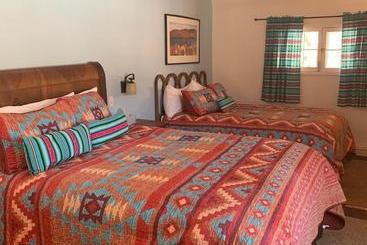 هتل Blue Sky Retreat At San Geronimo Lodge
