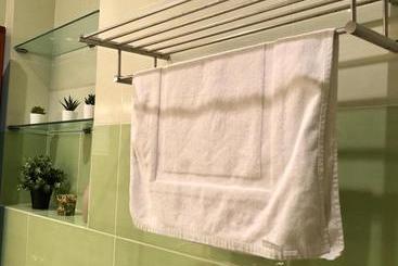 هاستل Guesthouse Namaste Central Rooms Valencia  Adults Only