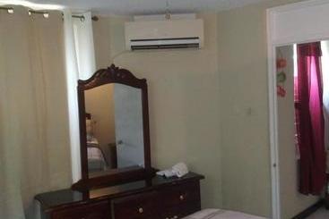 Rosi Ocean Sand Hotel Apt