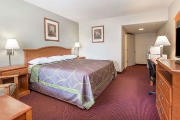 هتل Super 8 By Wyndham Tempe/asu/airport