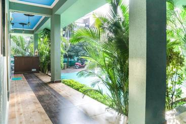 هتل Oyo 66633 Maitri Cottage