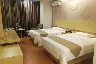 酒店 Greentree Inn Chizhou Shitai County Government Affairs New District Business