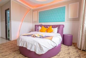 هتل Shell Hainan Haikou City Lingshan Town Meilan Airp