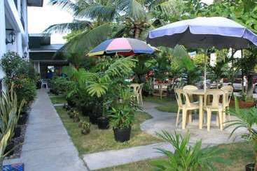 호텔 Camiguin Chumz Travelodge