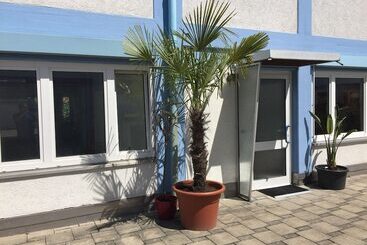 آپارتمانهای توریستها Carli S Bed No Breakfast