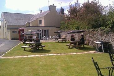 هاستل The Dial Inn