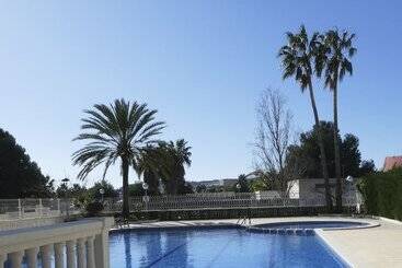 آپارتمانهای توریستها Pineda Turquesa Beach