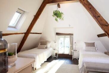 צימר Chambres Aux Sabots Rouges