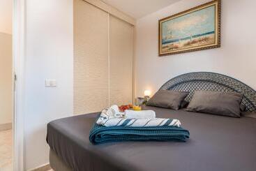 Tourist flats F06 Costa Sol Accommodation, Big Terrace, Pool