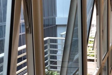 דירות לתיירים Favila Condotel Unit At 101 Newport Boulevard